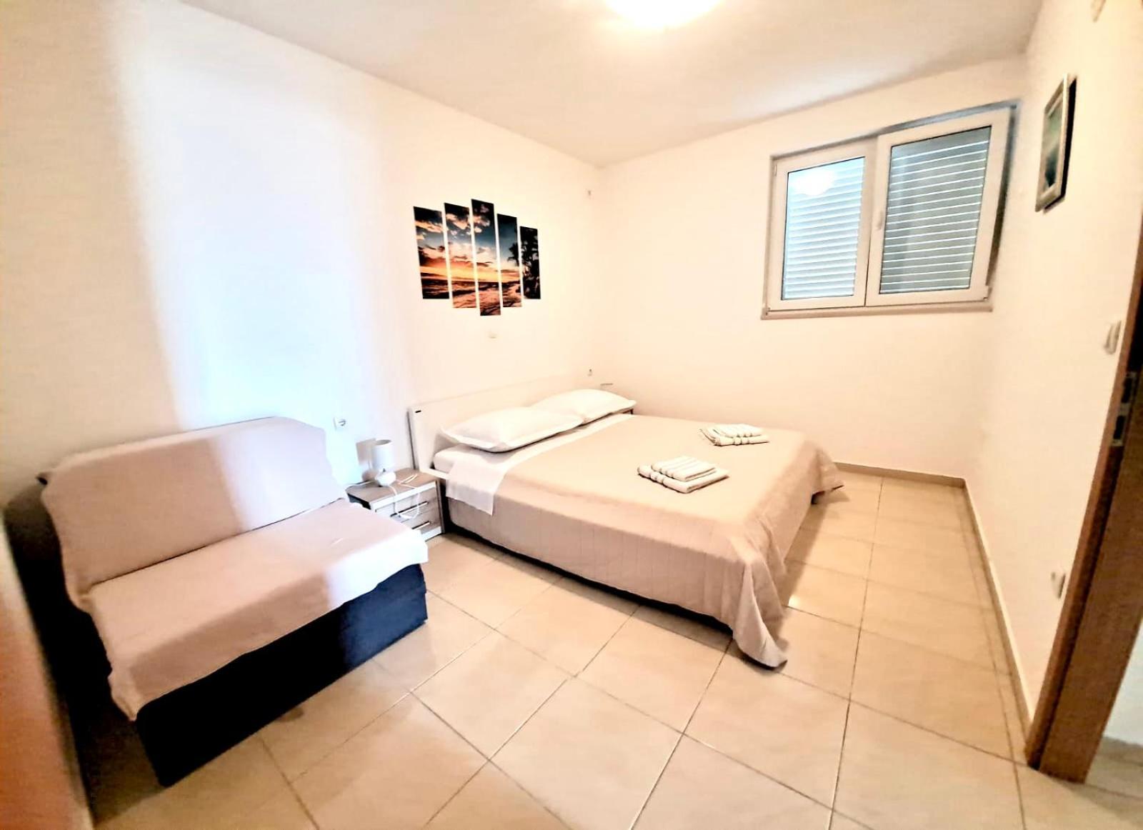 Nemira Beach Getaway Omis Bagian luar foto